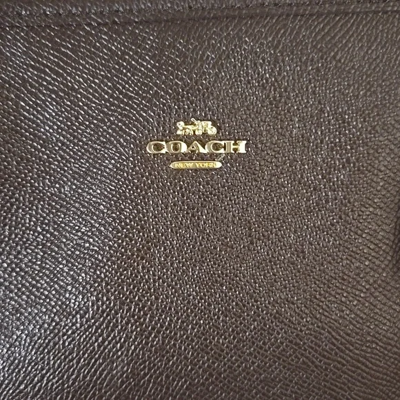 Coach Oxblood Crossgrain Leather Small Tote 9x8x3.5 Burgundy Gold - Picture 2 of 8